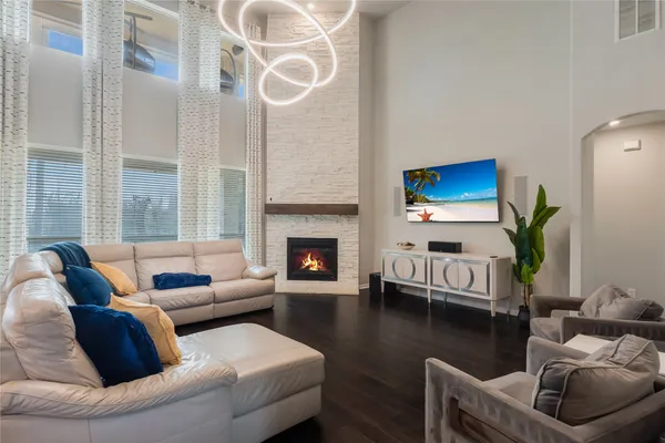 $679,990 | 3022 Senita Bloom Drive, Manvel, TX 77578