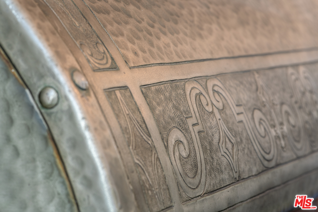 2015 De Mille Drive Los Angeles, CA 90027 - Photo 18 of 51