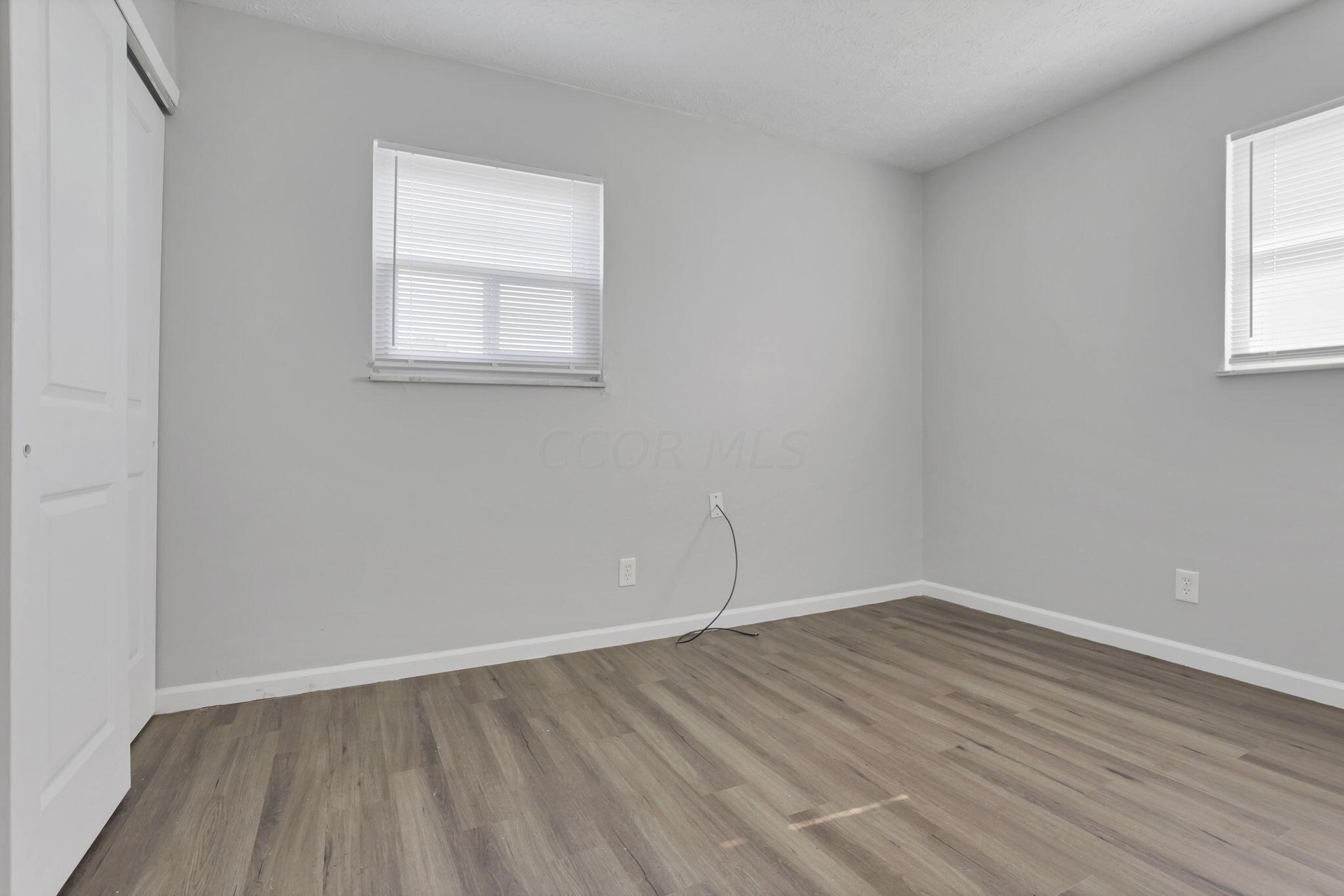 690 Kingsford Road Columbus, OH 43204 - Photo 38 of 80 42-web-or-mls-011A9553
