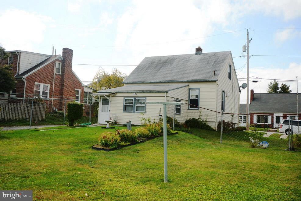 35 Monroe Street Hanover, PA 17331 - Photo 9 of 31 Gallery Image 9
