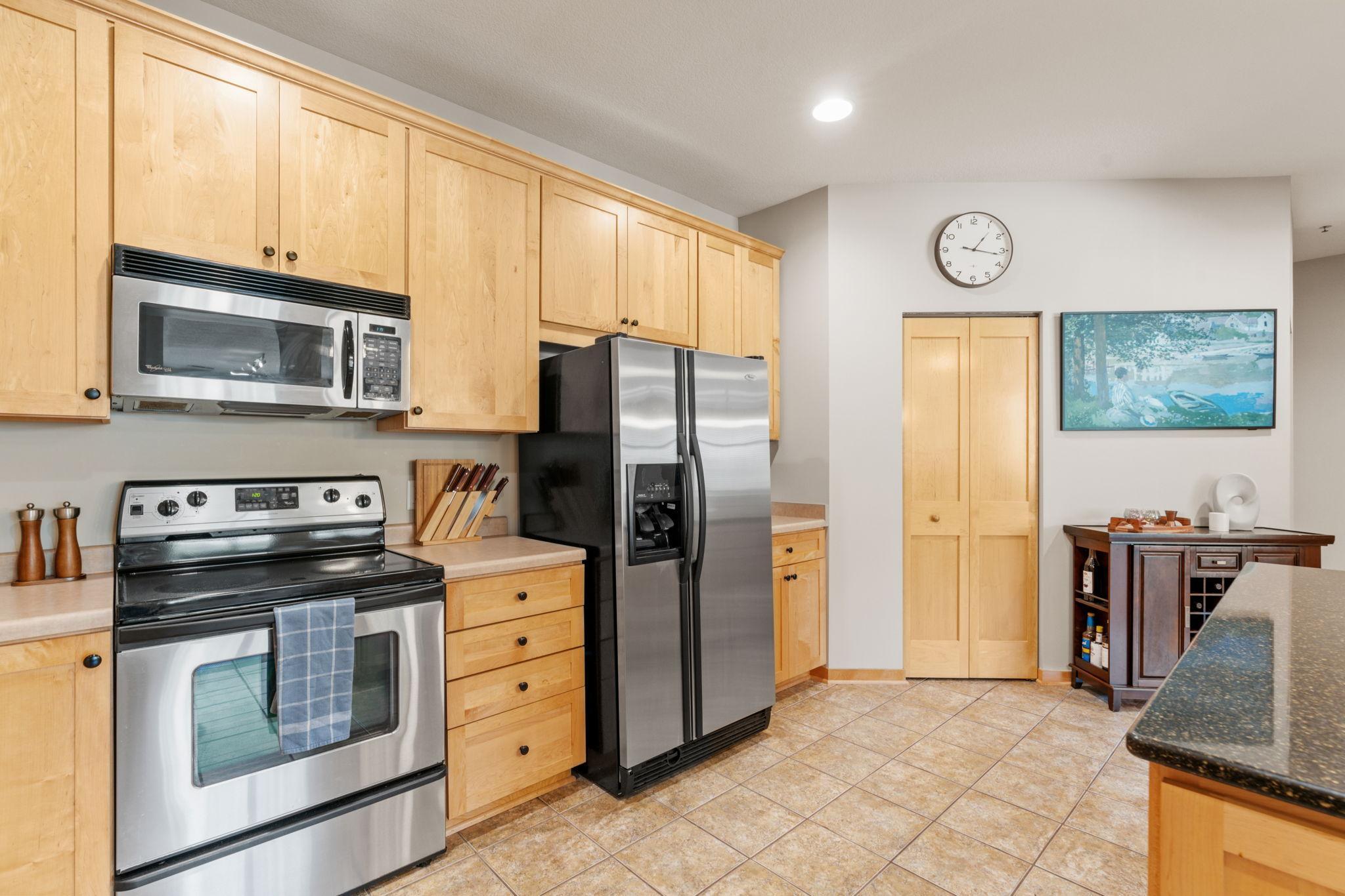 294 Spring Street St. Paul, MN 55102 - Photo 10 of 27 Gallery Image 10