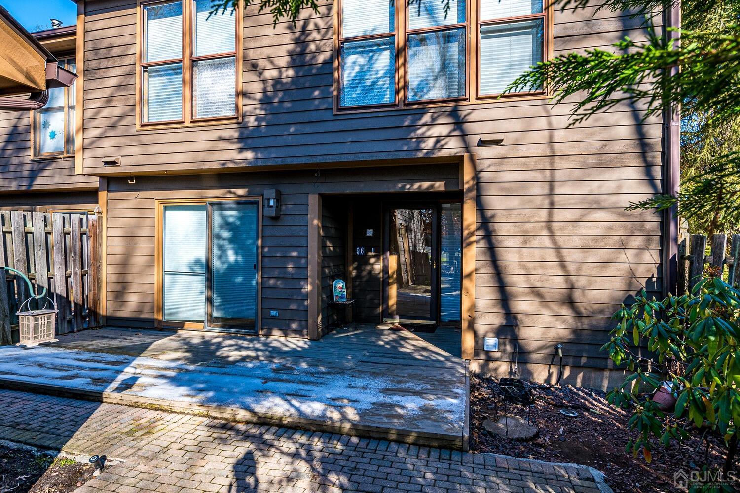 96 Heather Court Edison, NJ 08820 - Photo 6 of 37 a front view of a house