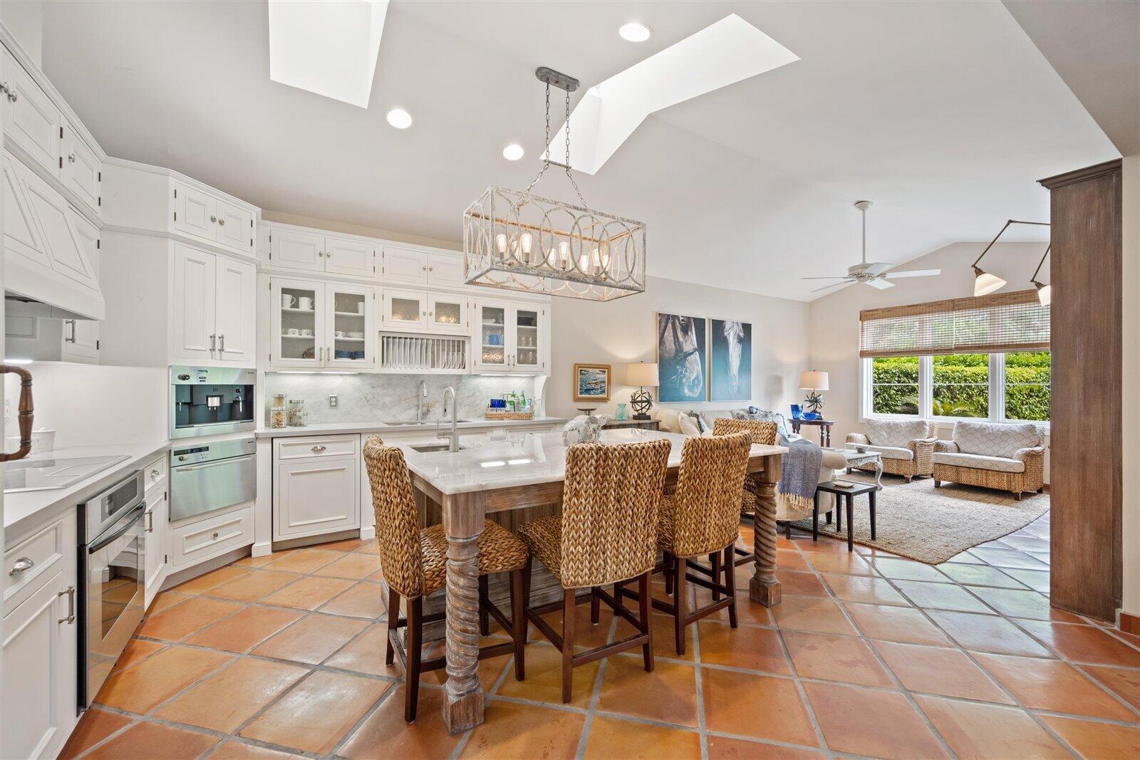 2502 Muir Circle Wellington, FL 33414 - Photo 12 of 52 12-DSC_4597