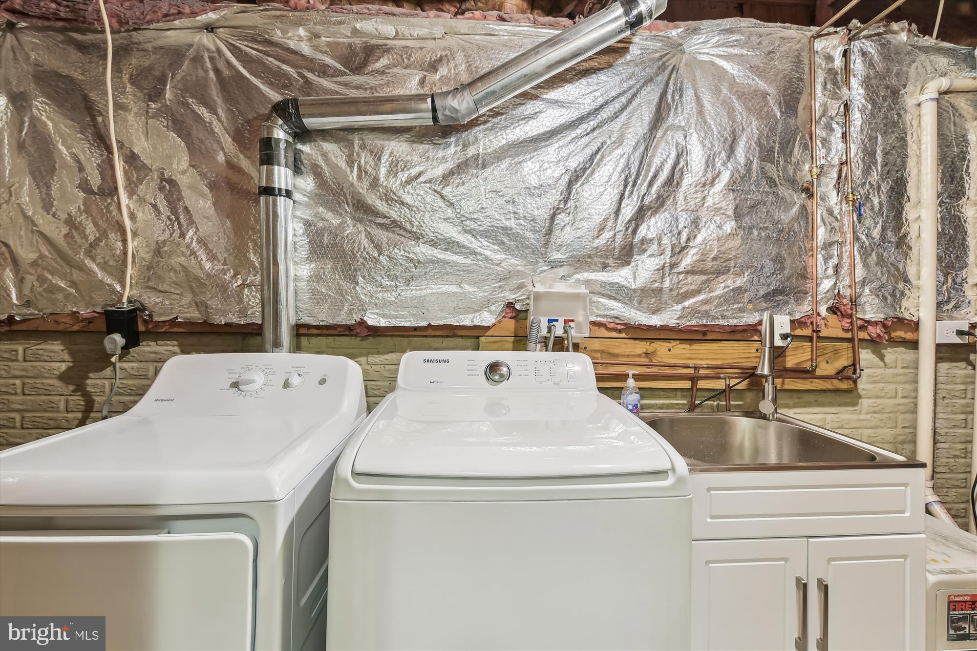 10 Jack Pine Place Nottingham, MD 21236 - Photo 20 of 25 Laundry room