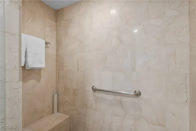 $749,900 | 221 9th Street South, Unit 113, Naples, FL 34102