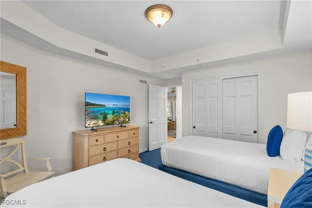 $749,900 | 221 9th Street South, Unit 113, Naples, FL 34102