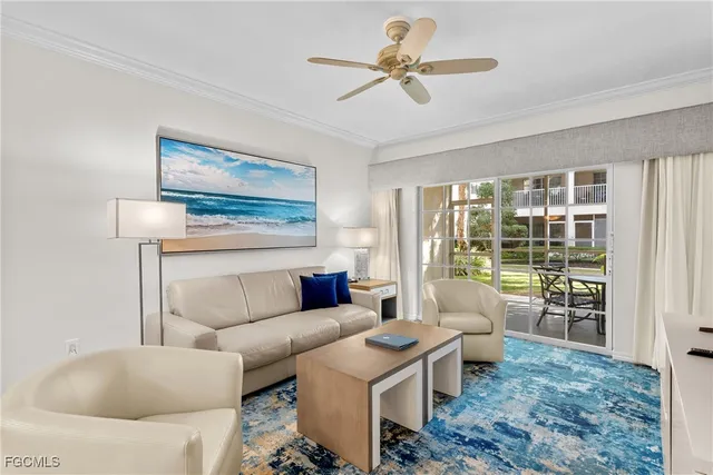 $749,900 | 221 9th Street South, Unit 113, Naples, FL 34102