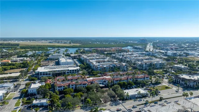 $749,900 | 221 9th Street South, Unit 113, Naples, FL 34102