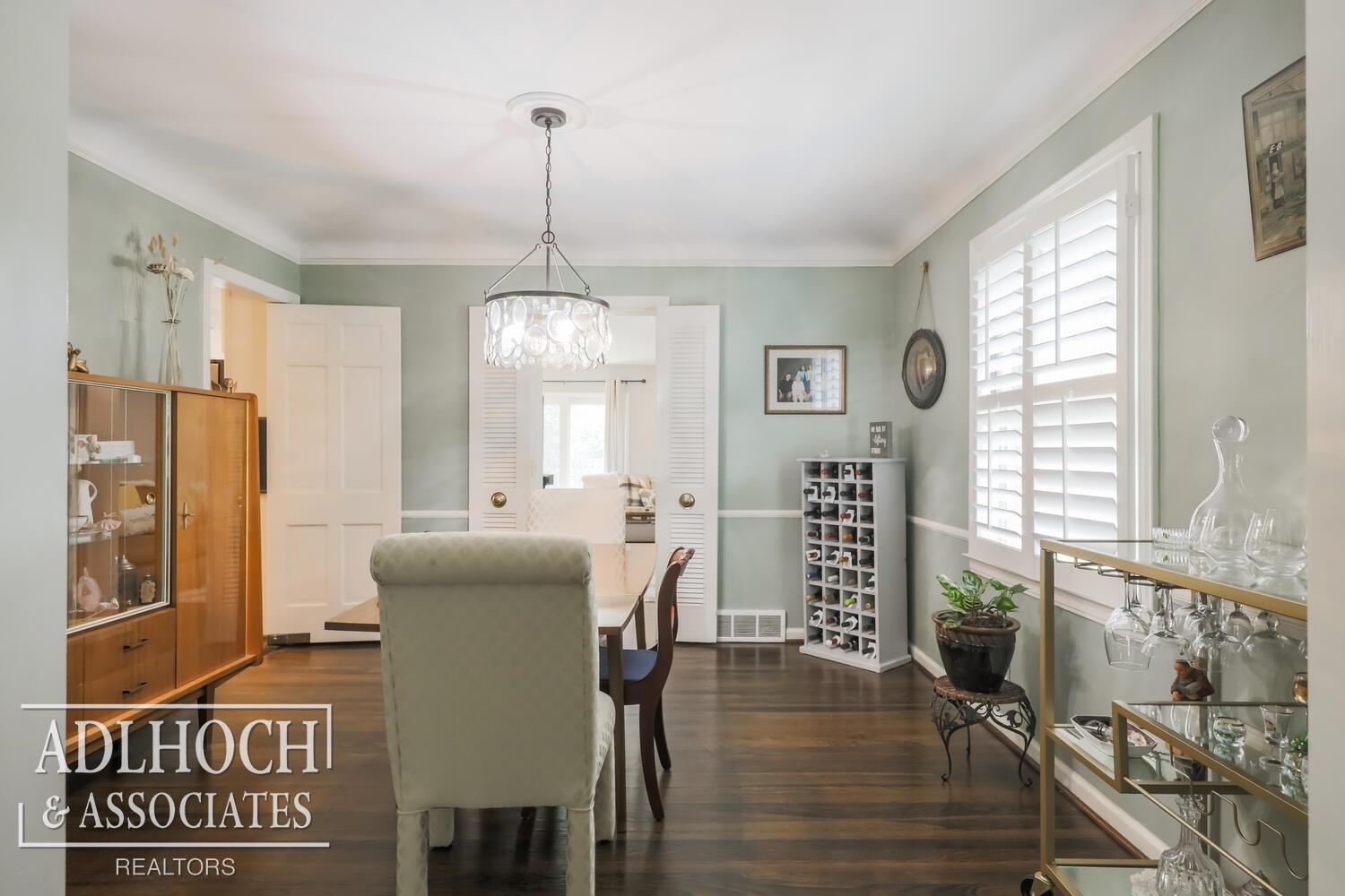 445 Roland Road Grosse Pointe, MI 48236 - Photo 11 of 20 50124229-10.JPG