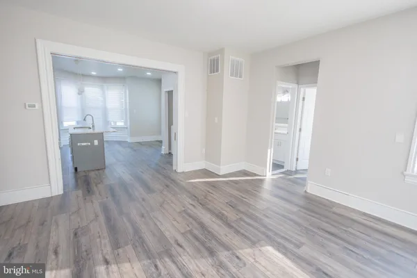 $2,700 | 34 Delsea Drive South, Unit A, Glassboro, NJ 08028