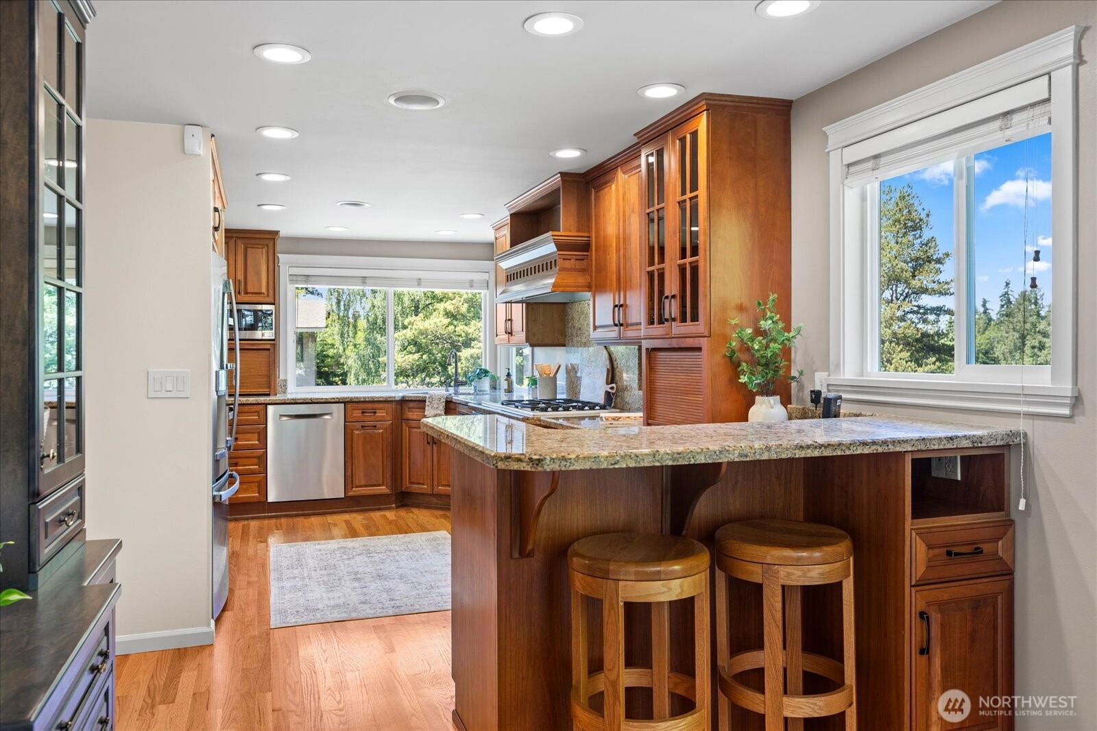 18107 85th Place West Edmonds, WA 98026 - Photo 12 of 40