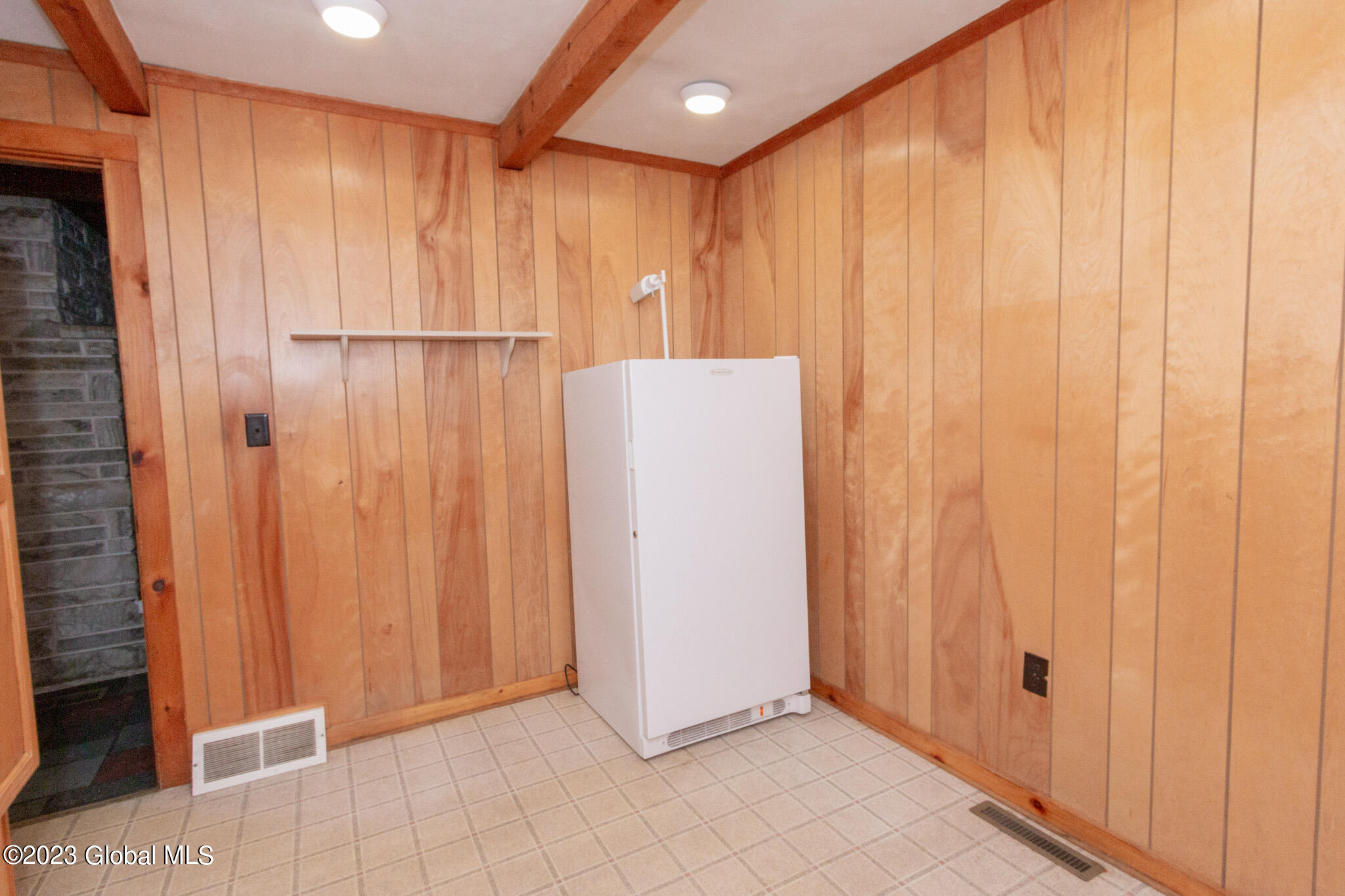 527 Maple Grove Road Hope, NY 12134 - Photo 16 of 40 527 Maple Grove Rd-18