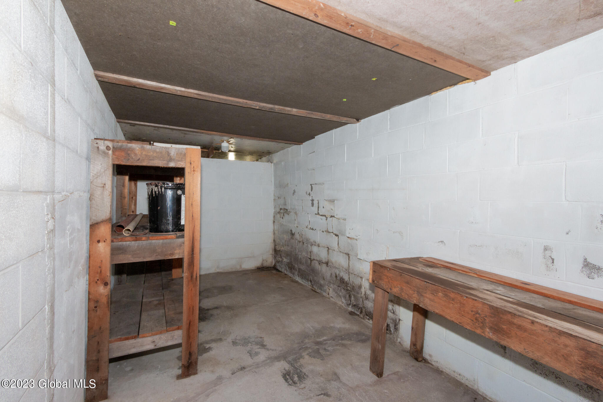 527 Maple Grove Road Hope, NY 12134 - Photo 30 of 40 527 Maple Grove Rd-32