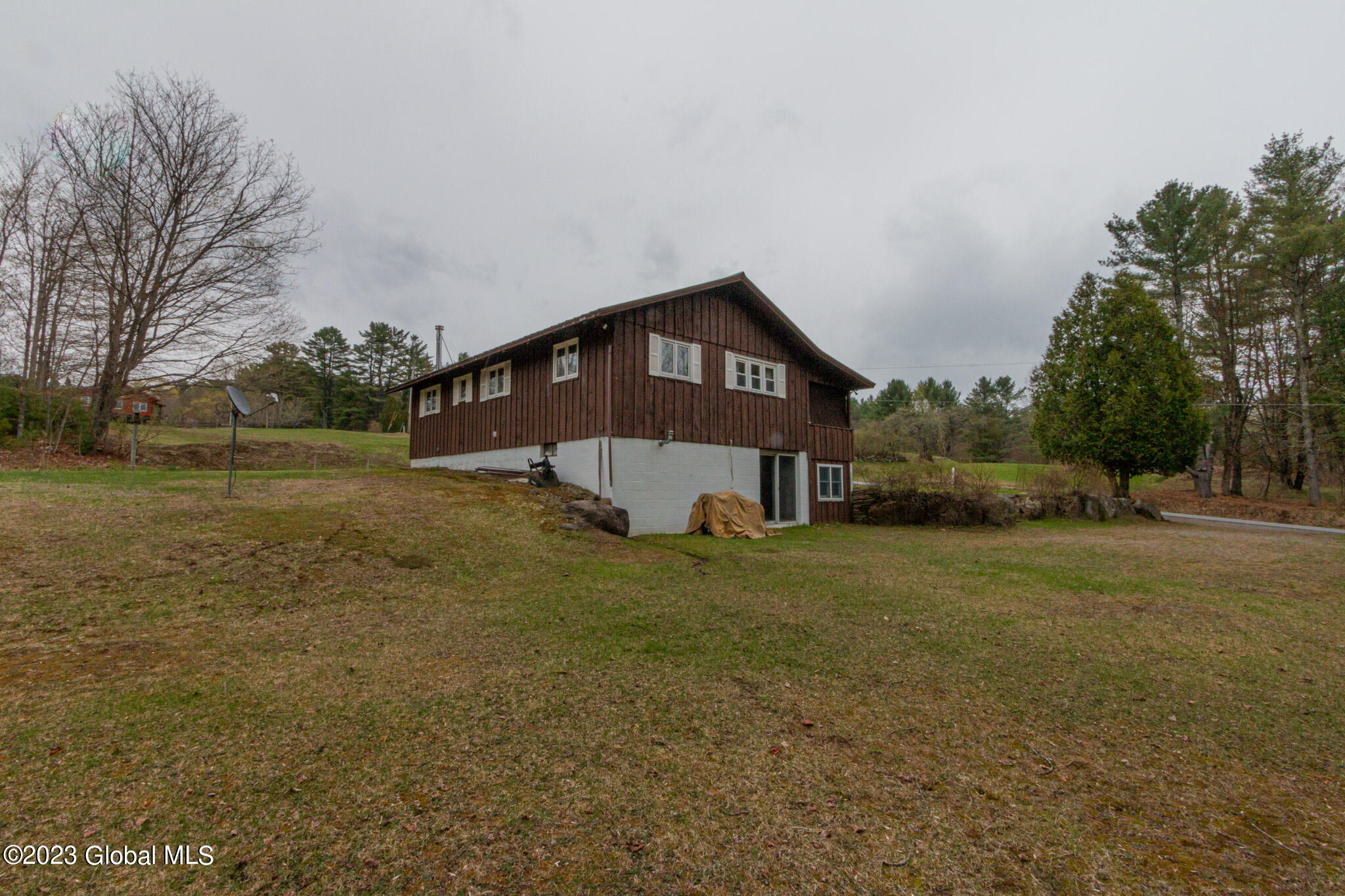 527 Maple Grove Road Hope, NY 12134 - Photo 34 of 40 527 Maple Grove Rd-36