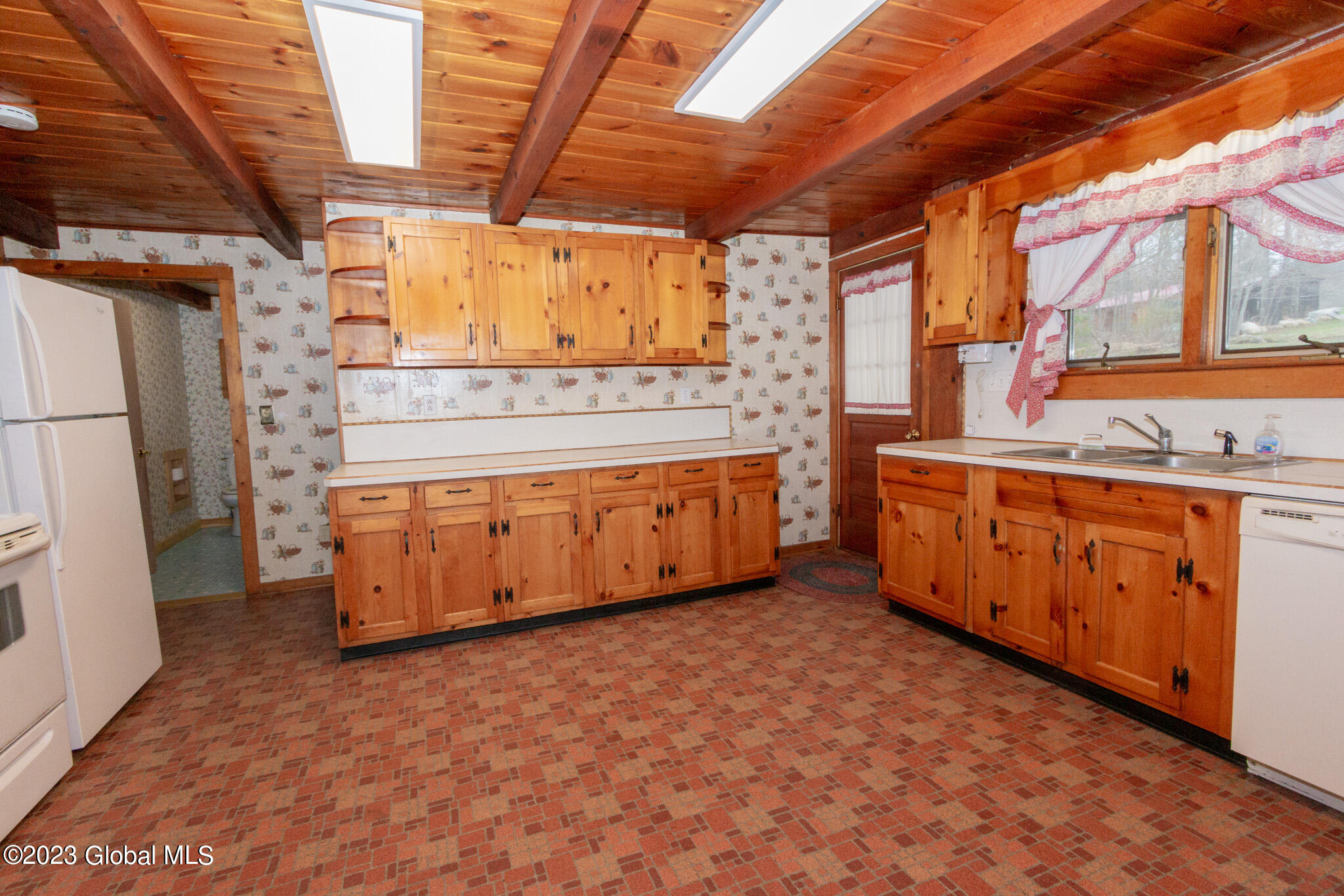 527 Maple Grove Road Hope, NY 12134 - Photo 9 of 40 527 Maple Grove Rd-11