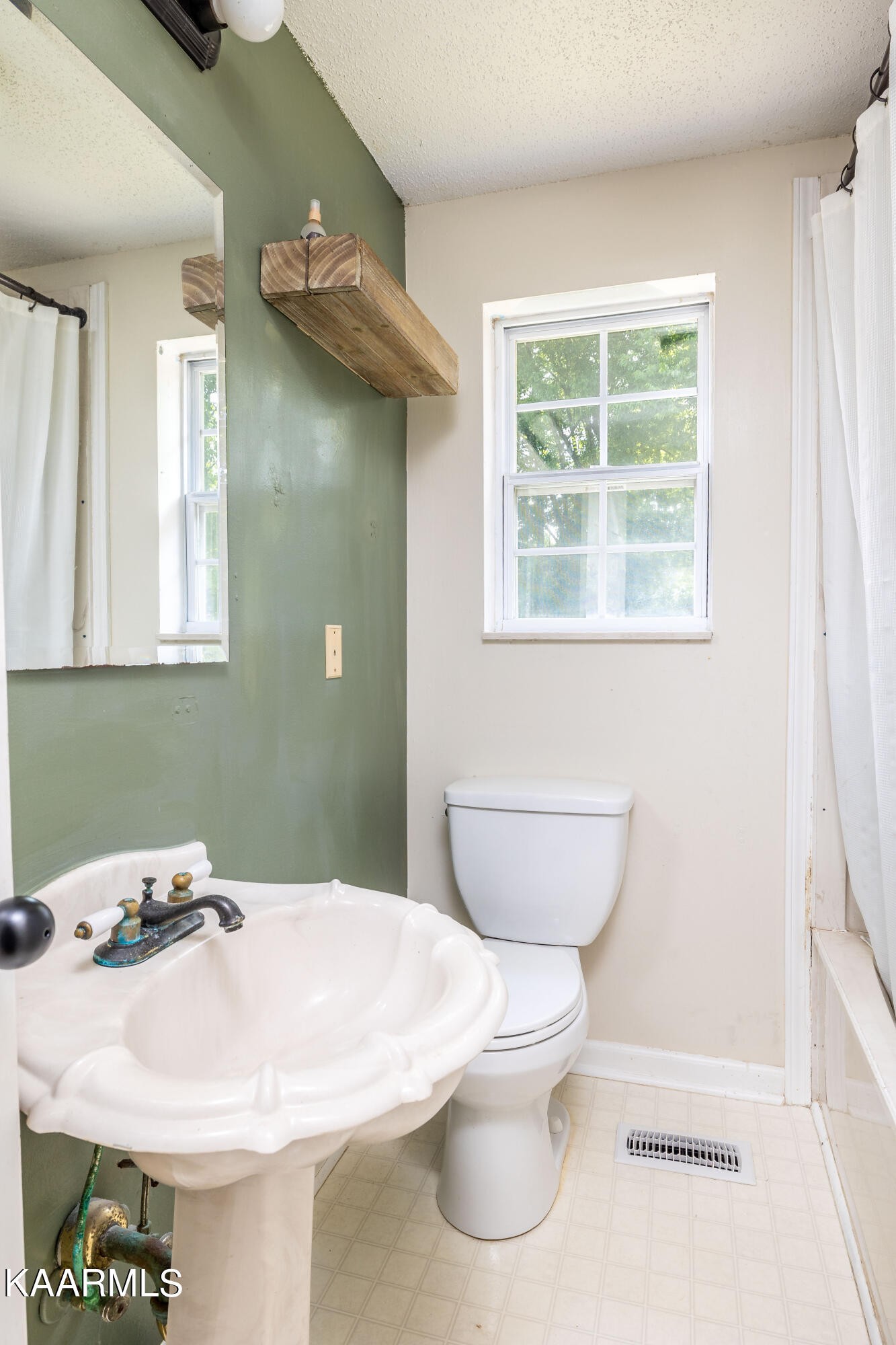 638 North Wright Road Alcoa, TN 37701 - Photo 14 of 25 Gallery Image 14