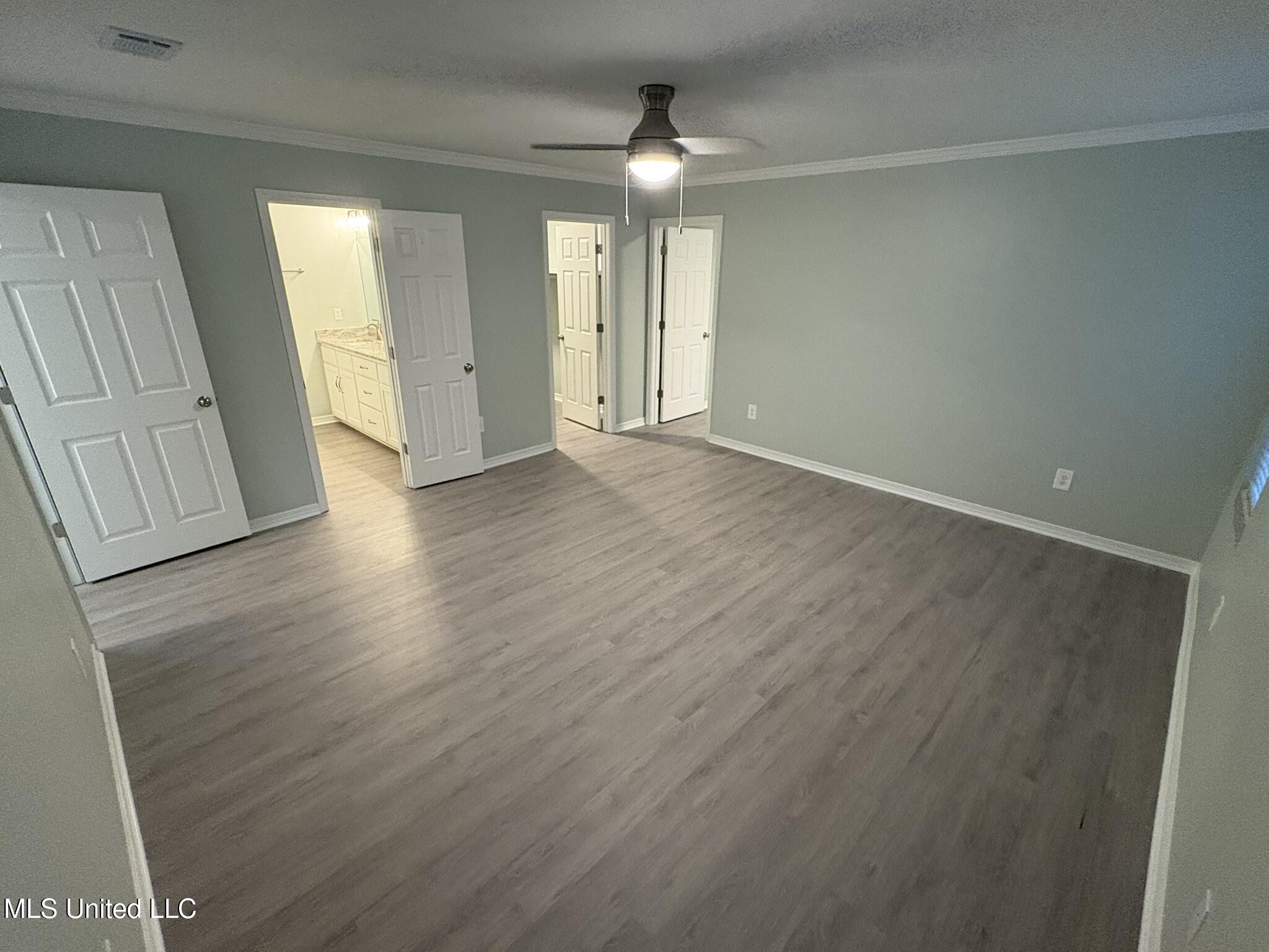 9504 Live Oak Avenue Ocean Springs, MS 39564 - Photo 23 of 28 IMG_2444