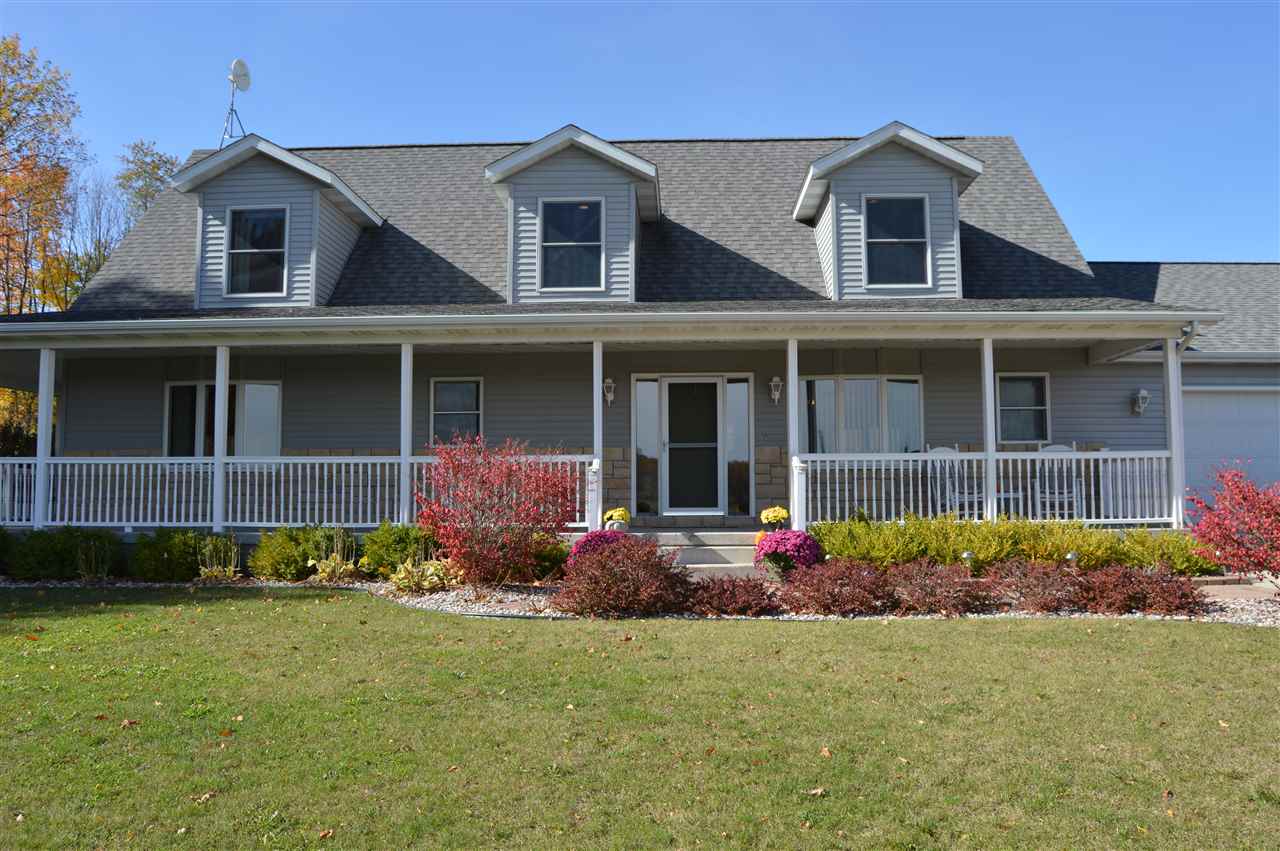 286 South Coldwater Road Weidman, MI 48893 - Photo 2 of 47 1839884-1.JPG