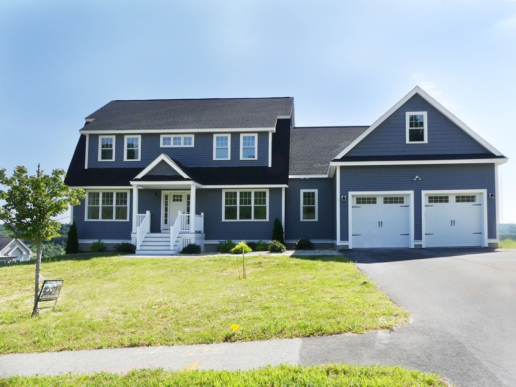 Seven Seven Sister Road Haverhill, MA 01830 - Photo 1 of 29 Gallery Image 1