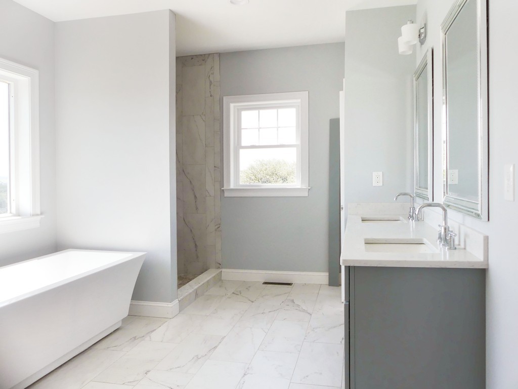 Seven Seven Sister Road Haverhill, MA 01830 - Photo 18 of 29 Gallery Image 18