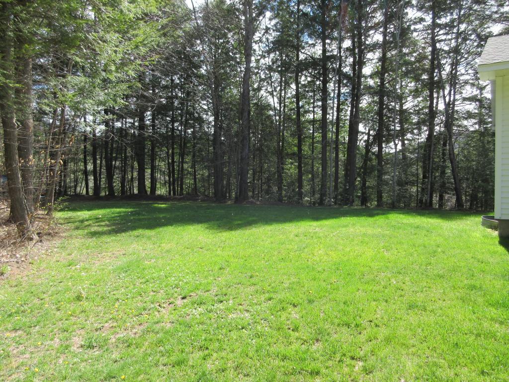 880 Colonial Drive Rutland Town, VT 05701 - Photo 17 of 18 Gallery Image 17