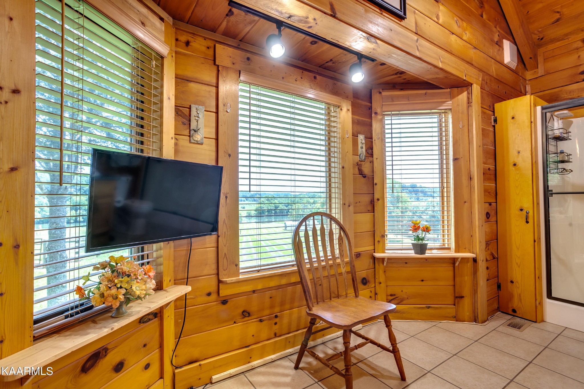 867 Cliff Top Road Blaine, TN 37709 - Photo 18 of 52