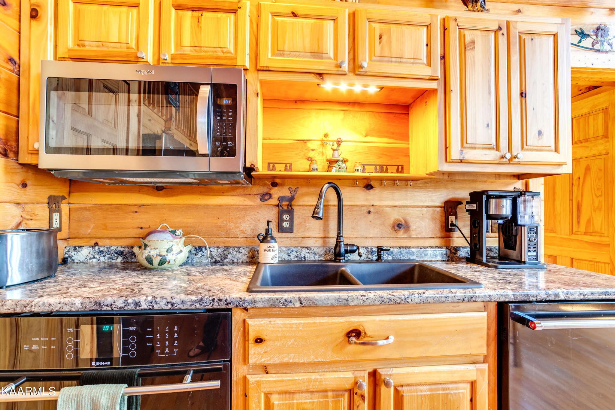 867 Cliff Top Road Blaine, TN 37709 - Photo 8 of 52