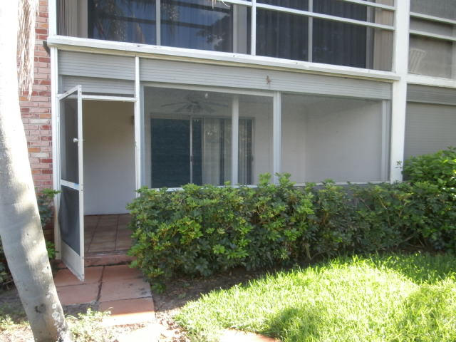 35 Southeast 13th Street, Unit A1 Boca Raton, FL 33432 - Photo 12 of 13 (76)