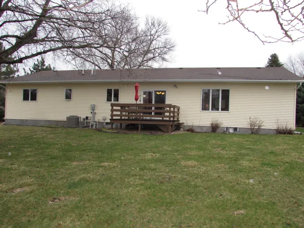 $335,000 | 1550 Charles Street, Fairmont, MN 56031