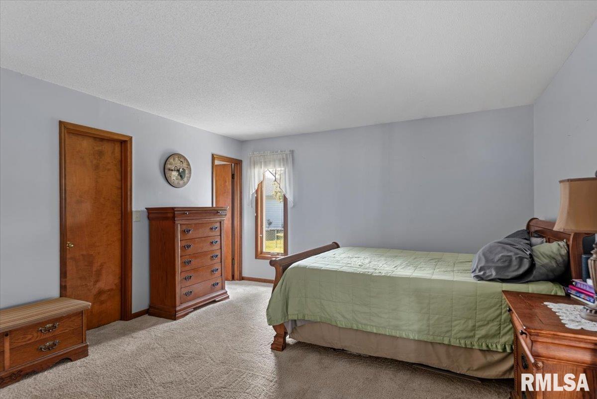 4 Red Oak Lane Springfield, IL 62712 - Photo 20 of 38