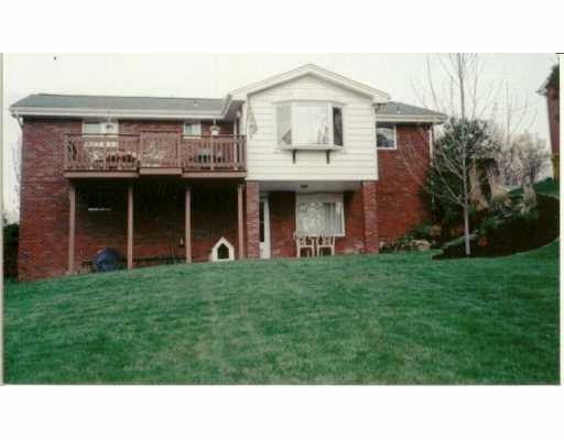 2352 Willowbrook Road Upper St. Clair, PA 15241 - Photo 7 of 8 Patio/Deck.