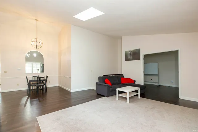 $399,999 | 51267 Pembridge Court, Granger, IN 46530