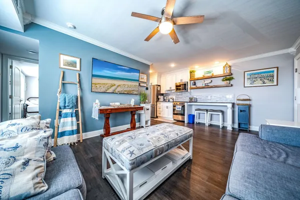 $949,900 | 633 Wayne Avenue, Unit 41, Ocean City, NJ 08226