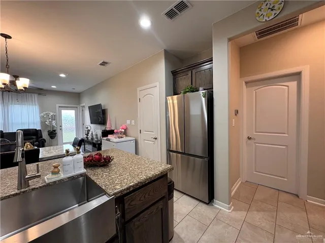 $1,750 | 1306 East Sonador Drive South, Edinburg, TX 78542