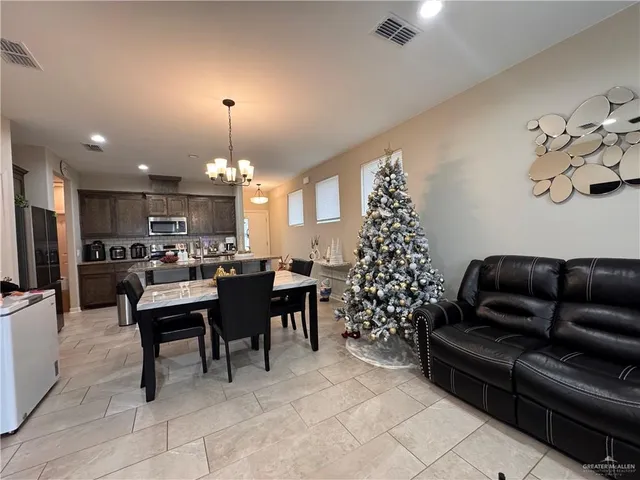 $1,750 | 1306 East Sonador Drive South, Edinburg, TX 78542