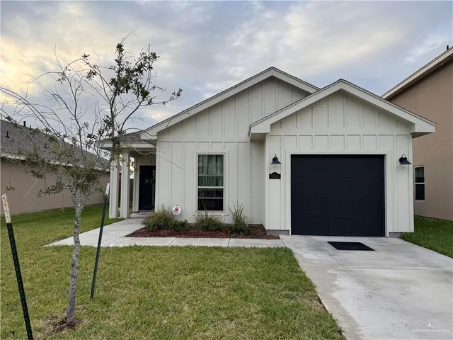 $1,750 | 1306 East Sonador Drive South, Edinburg, TX 78542