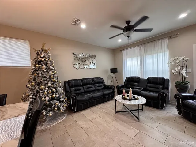 $1,750 | 1306 East Sonador Drive South, Edinburg, TX 78542