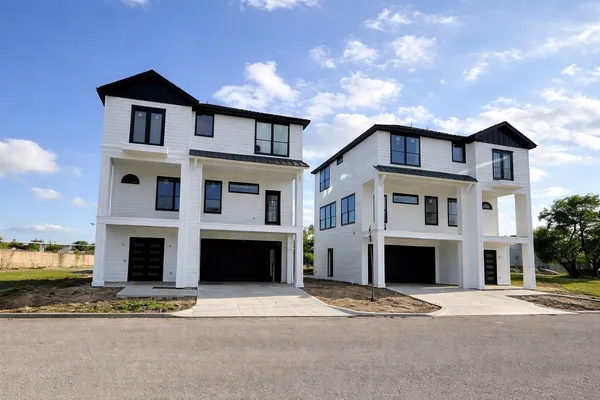 $750,000 | 1716 Erin Street, Houston, TX 77009