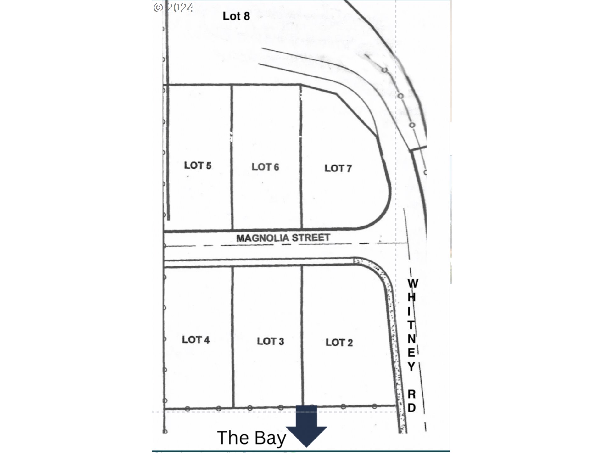 501 Garibaldi Avenue, Unit 6 Garibaldi, OR 97118 - Photo 5 of 24 a picture of a bathroom with a wall painting on the wall