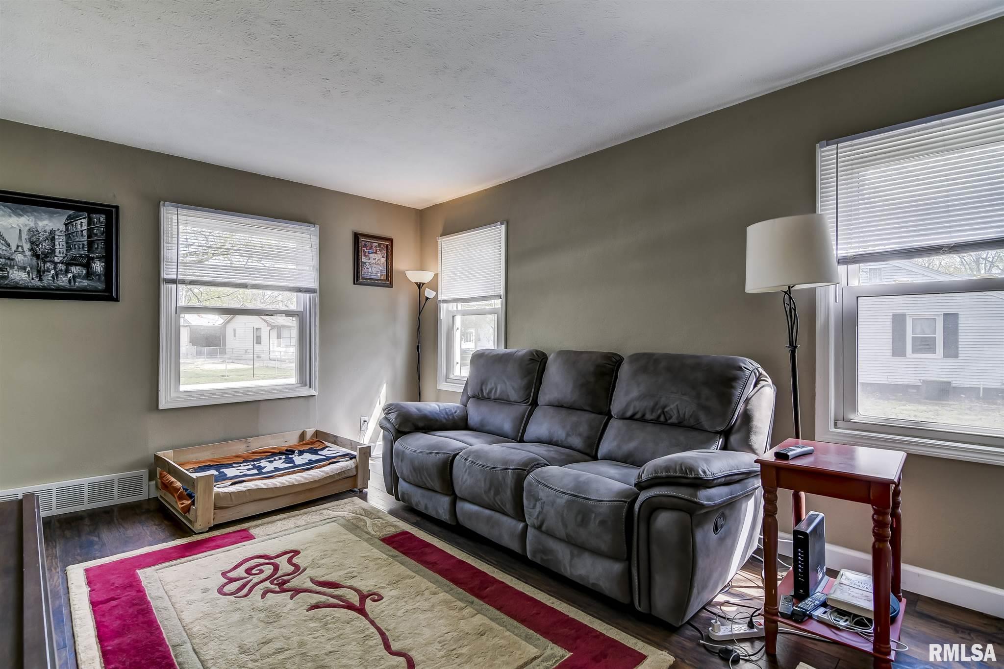 3501 Sherman Street Springfield, IL 62703 - Photo 2 of 36