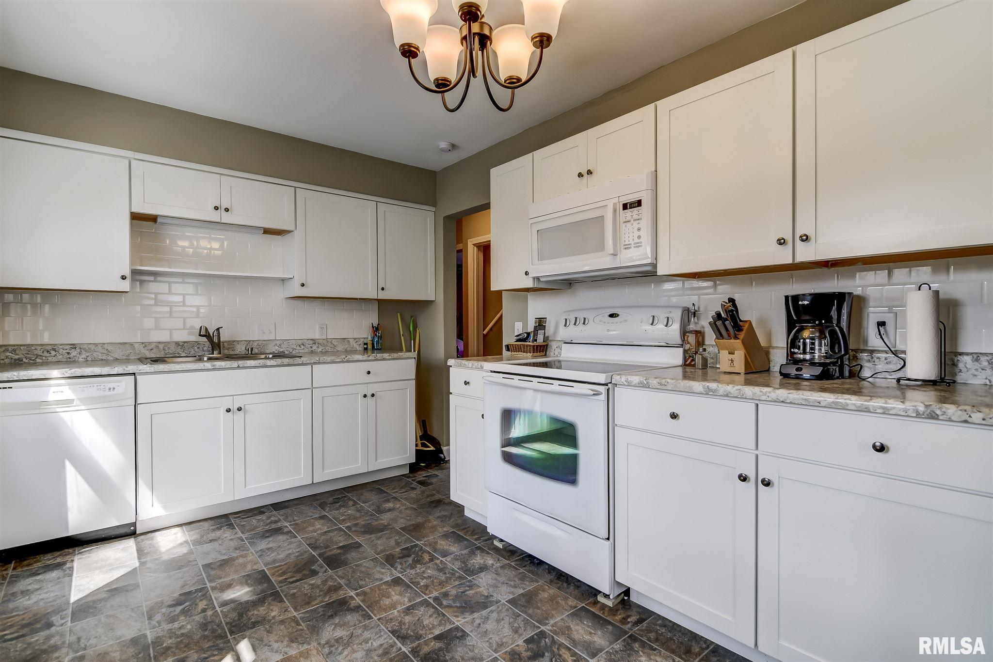 3501 Sherman Street Springfield, IL 62703 - Photo 6 of 36