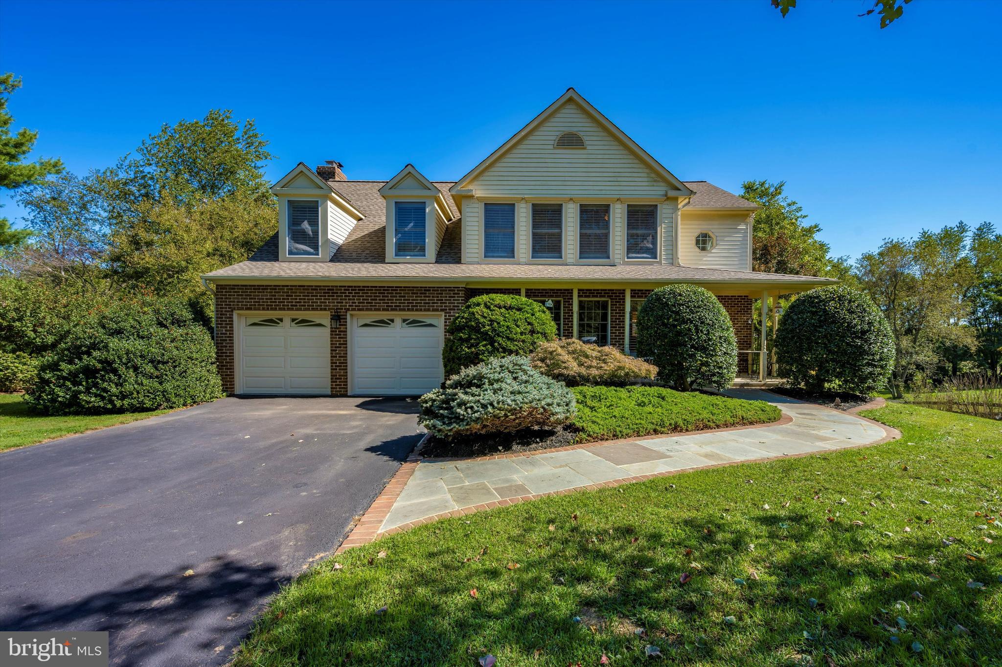 23307 Woodfield Road Gaithersburg, MD 20882 - Photo 1 of 52 Welcome to 23307 Woodfield Rd.