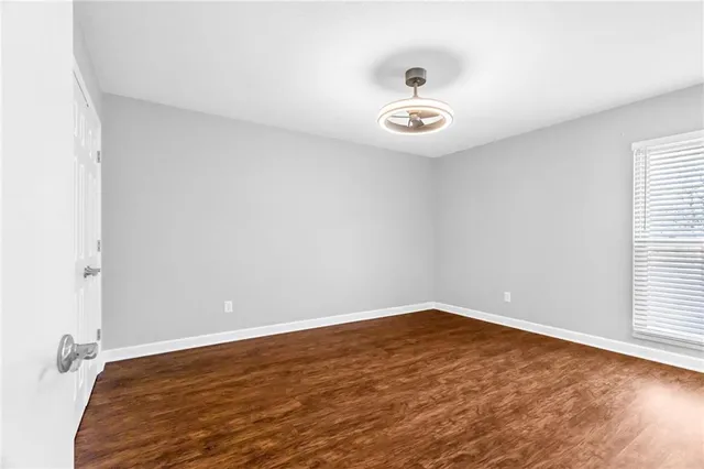 $285,000 | 10239 Robinson Street, Overland Park, KS 66212