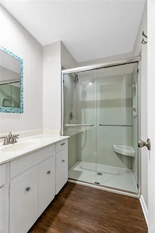 $285,000 | 10239 Robinson Street, Overland Park, KS 66212