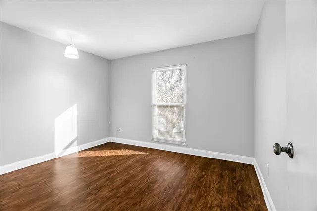 $285,000 | 10239 Robinson Street, Overland Park, KS 66212