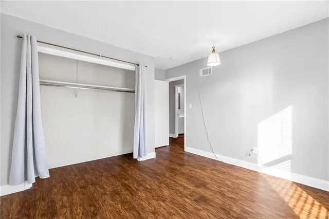 $285,000 | 10239 Robinson Street, Overland Park, KS 66212