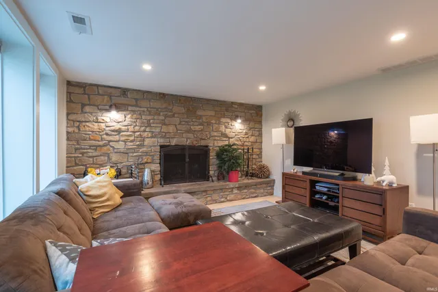 $649,000 | 5771 East Kings Road, Bloomington, IN 47408