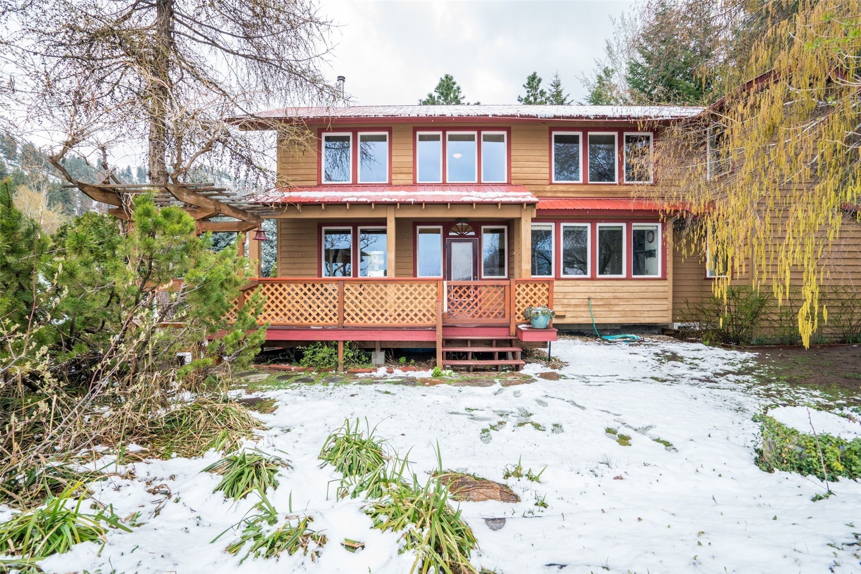 10495 Fox Road Leavenworth, WA 98826 - Photo 2 of 35 Gallery Image 2