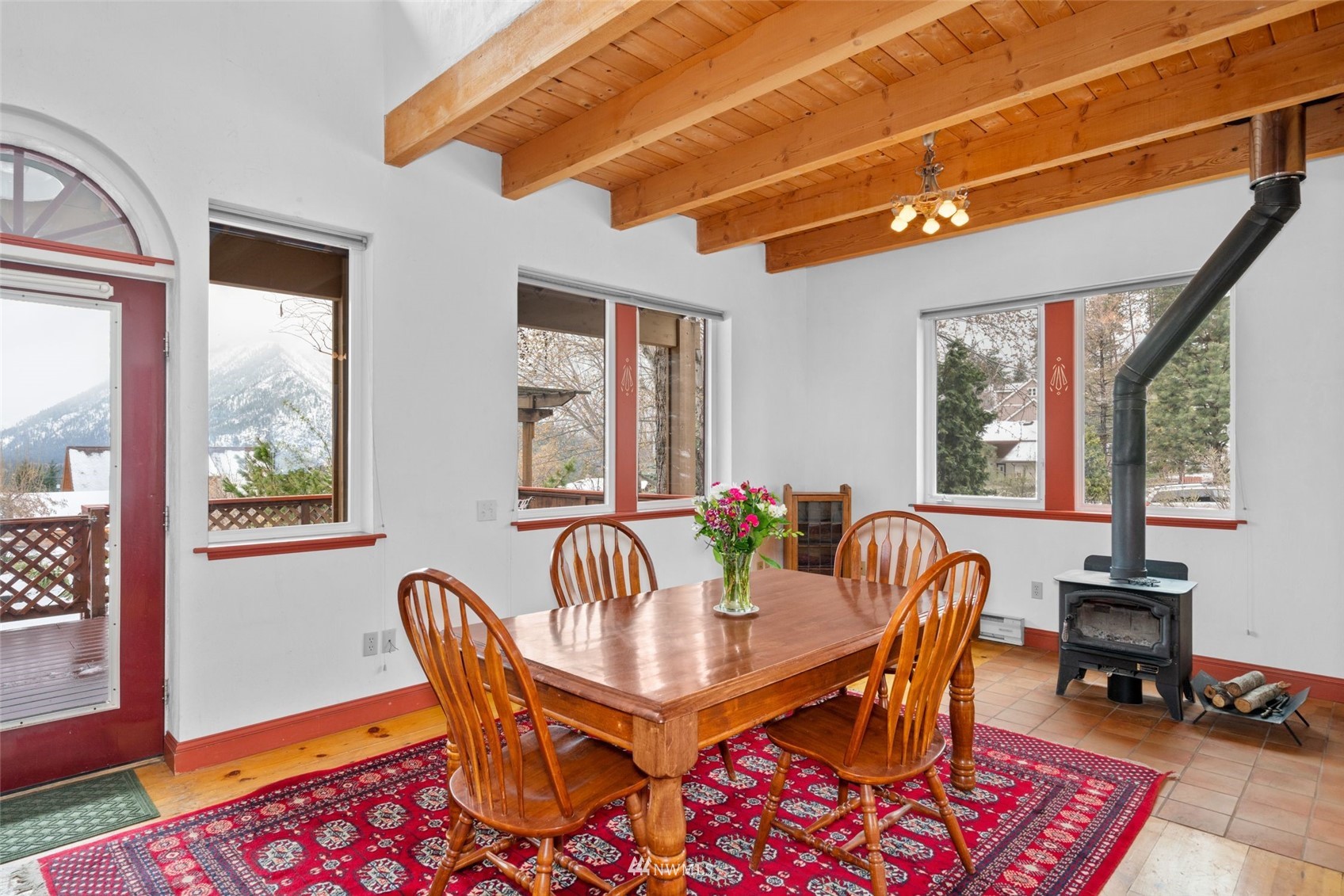 10495 Fox Road Leavenworth, WA 98826 - Photo 10 of 35 Gallery Image 10