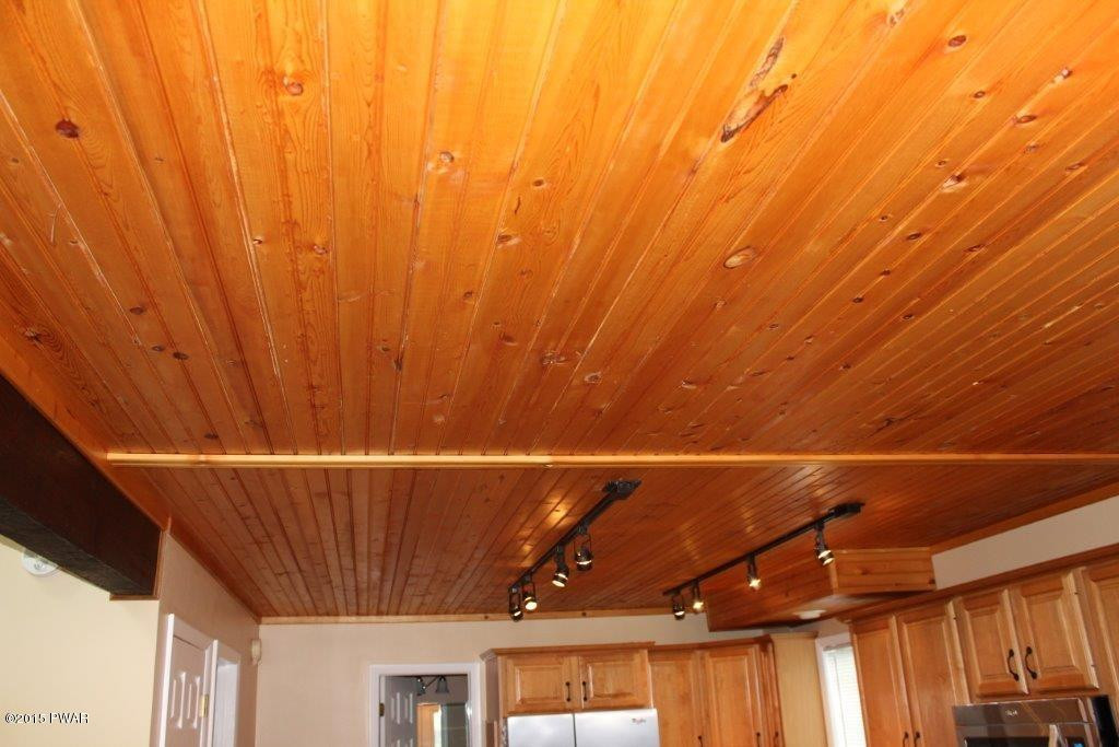 2825 Rockway Road Lake Ariel, PA 18436 - Photo 9 of 34